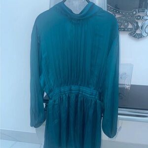 Elegant Teal Long-Sleeve Dress